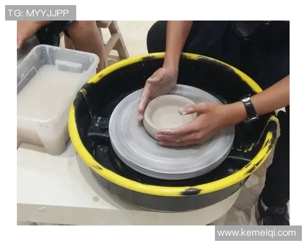 盘田喜悦与大阪樱花的激烈对决展现足球魅力与团队精神的巅峰较量